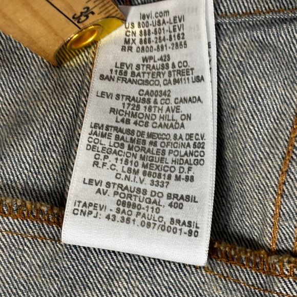 Levi Strauss & Co. Men's XL Light Wash Denim Trucker Jacket XL 100% Cotton Blue - Picture 8 of 8